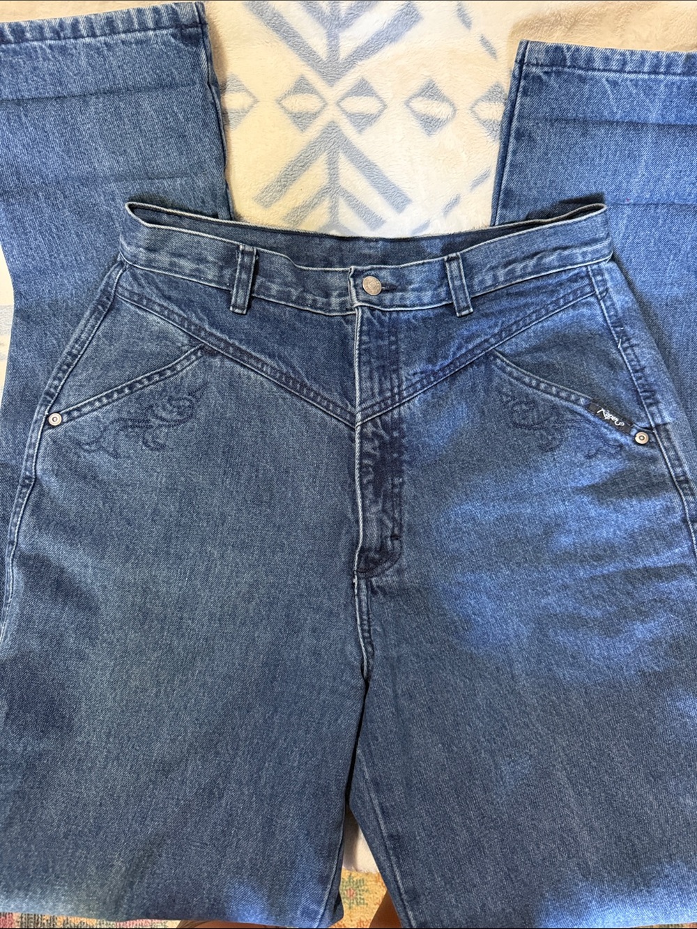 Roper Women's High-Rise Jeans in Classic Blue Denim
